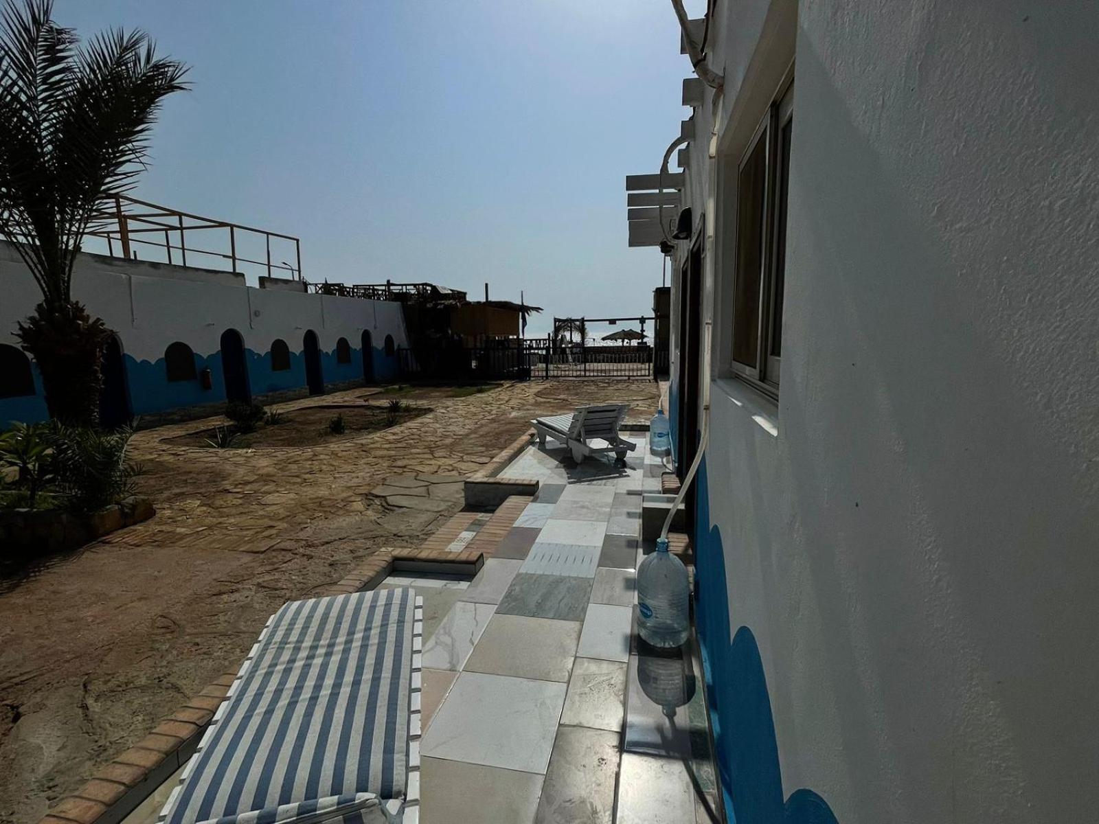 Kemping Dolphin Camp *