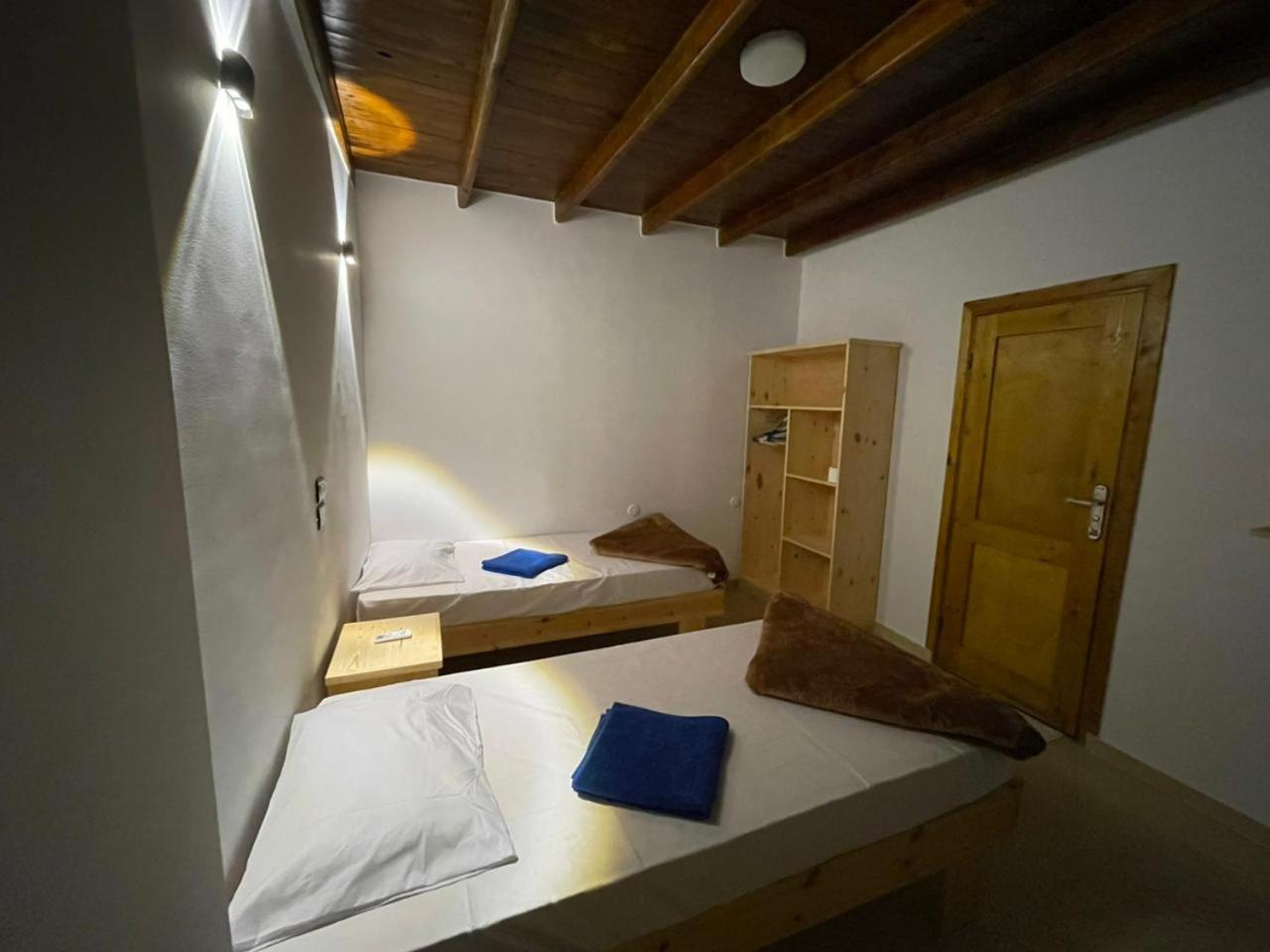 Kemping Dolphin Camp
